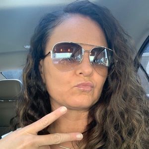 Meet your Posher, Shanna